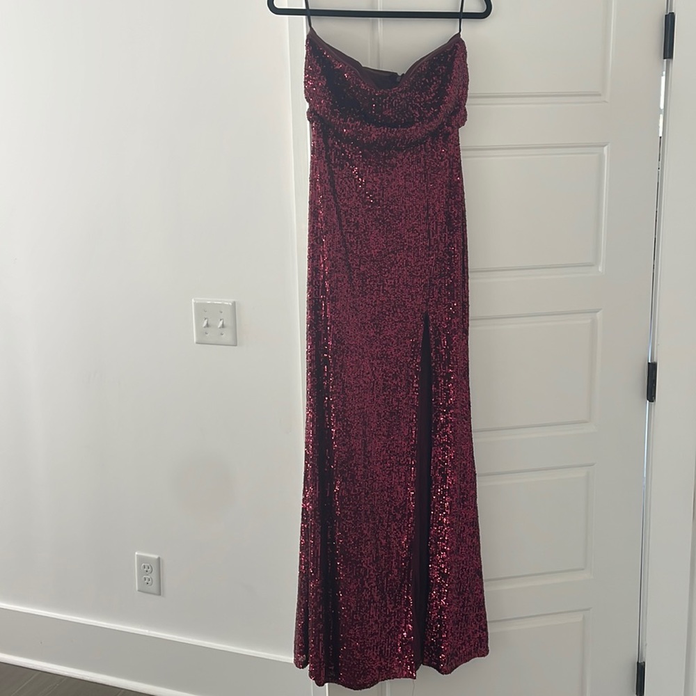 LuLus Strapless Sequin Gown